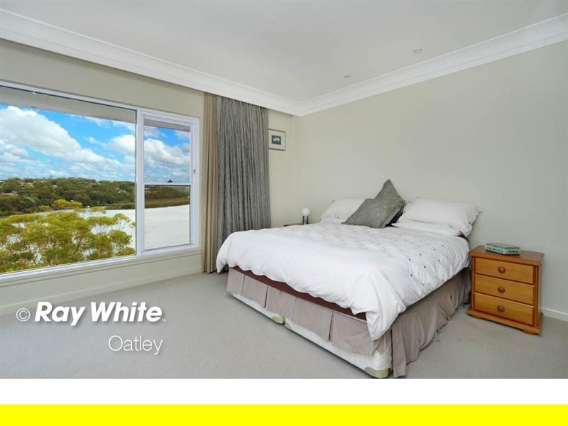 9a Southern Street, Oatley NSW 2223