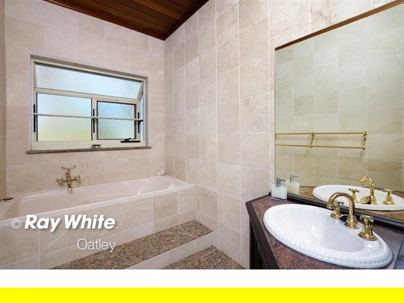 48 Lansdowne Parade, Oatley NSW 2223