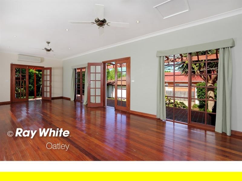 113 Gungah Bay Road, Oatley NSW 2223