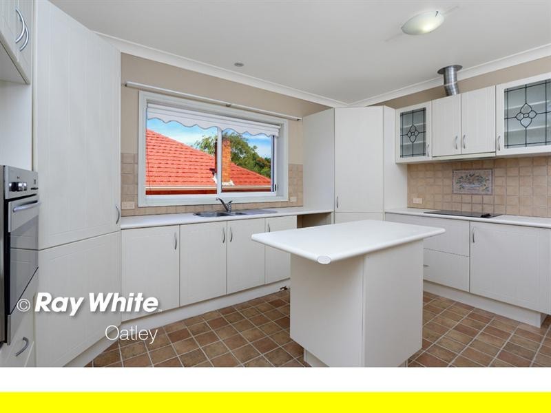 113 Gungah Bay Road, Oatley NSW 2223