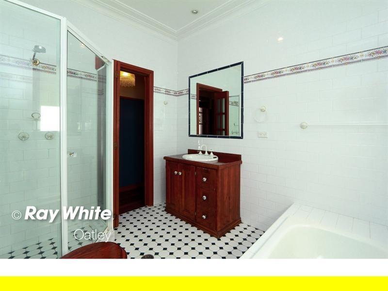 113 Gungah Bay Road, Oatley NSW 2223