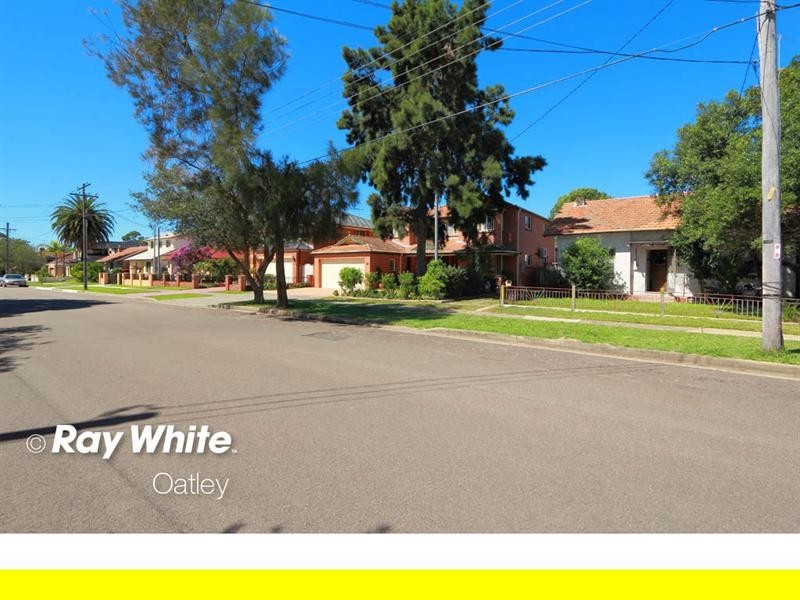 31 Lloyd Street, Oatley NSW 2223