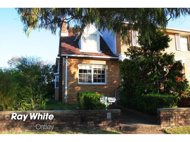 22 Wonoona Parade East, Oatley NSW 2223