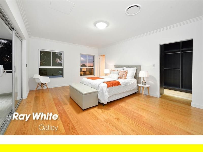 104 Gungah Bay Road, Oatley NSW 2223