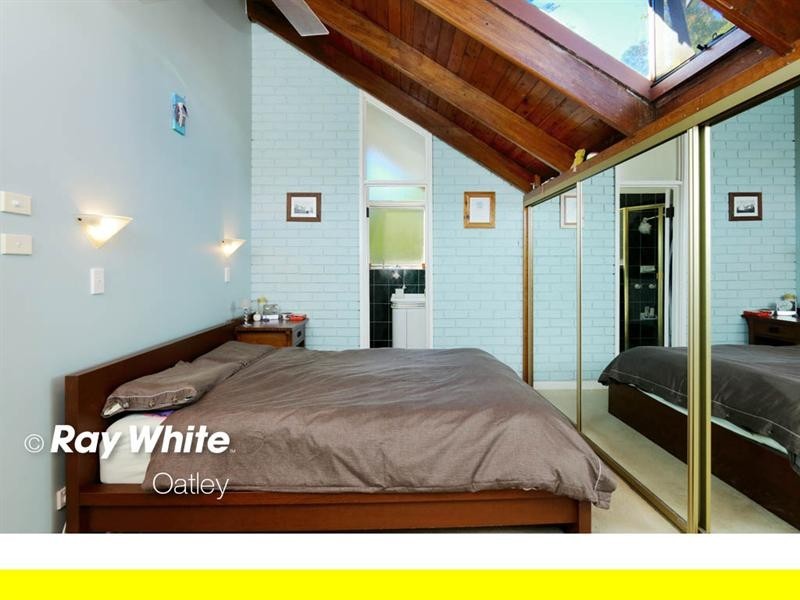 10 View Street, Peakhurst Heights NSW 2210