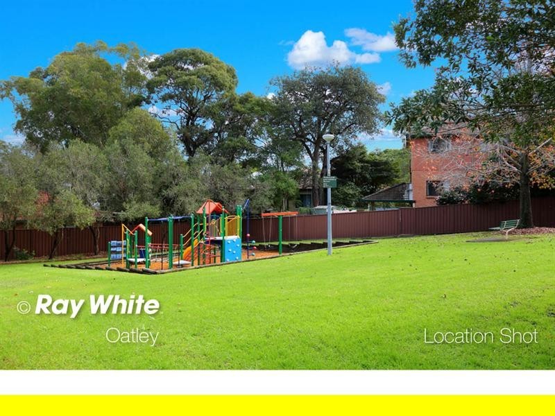 13 Lesley Crescent, Mortdale NSW 2223