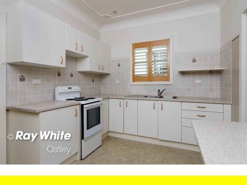 16 Bristol Road, Hurstville NSW 2220