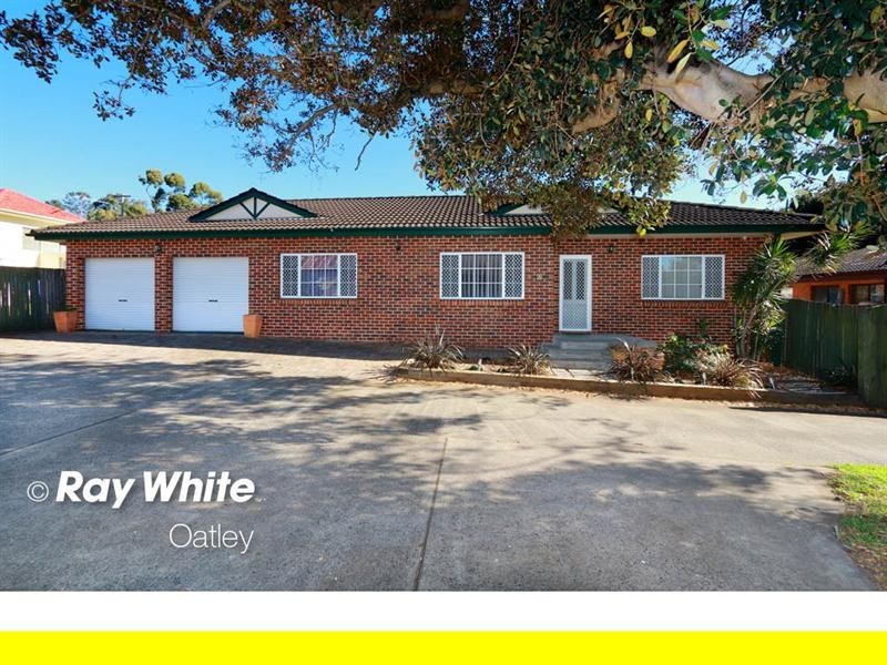 1b Isaac Street, Peakhurst NSW 2210