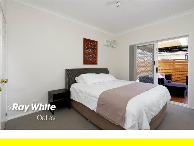 1b Isaac Street, Peakhurst NSW 2210