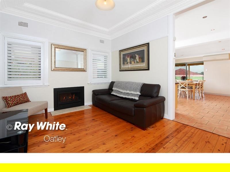 71 Villiers Avenue, Mortdale NSW 2223