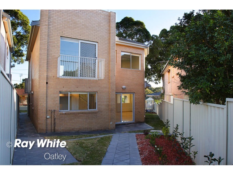 22 Queensbury Road, Penshurst NSW 2222