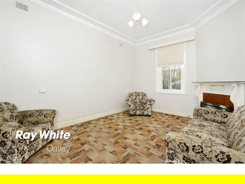 38 Clarence Street, Penshurst NSW 2222