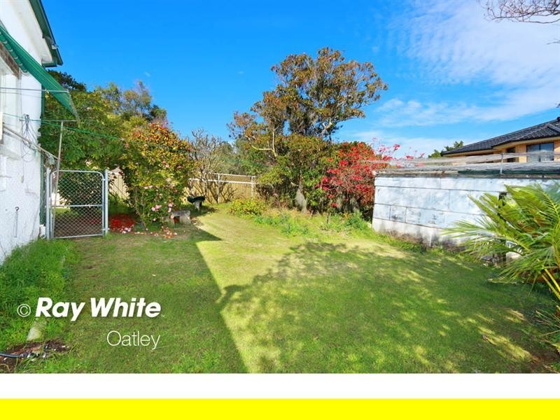 38 Clarence Street, Penshurst NSW 2222