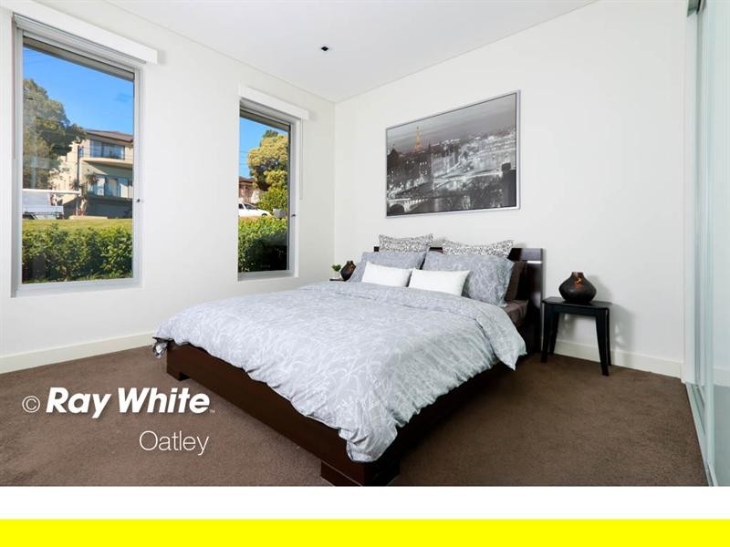 74 Seaforth Avenue, Oatley NSW 2223