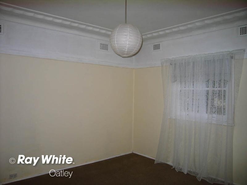 37 Waitara Parade, Hurstville Grove NSW 2220