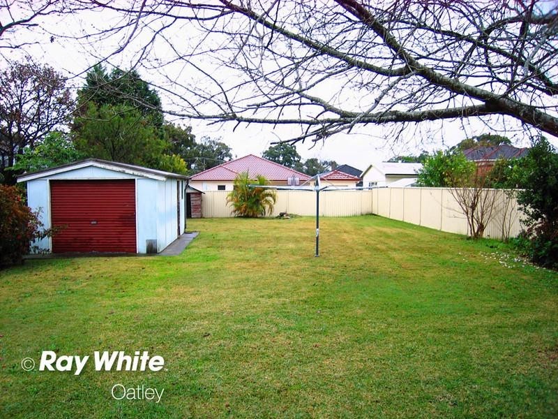 37 Waitara Parade, Hurstville Grove NSW 2220