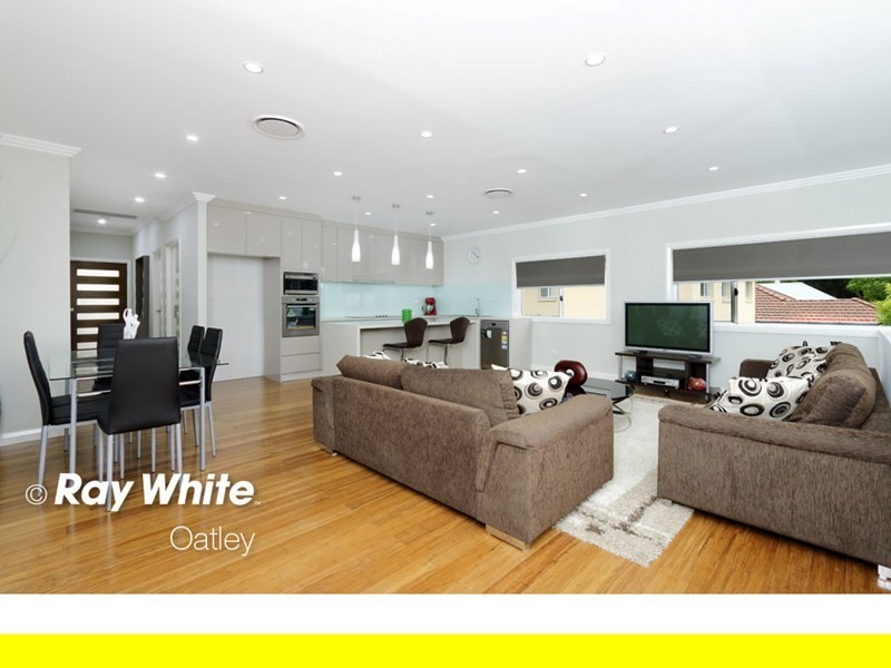 9 Yarran Road, Oatley NSW 2223