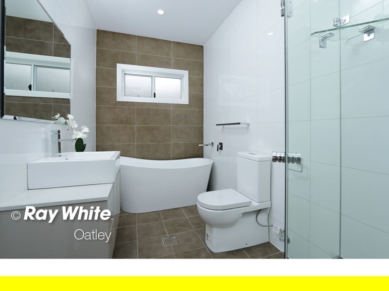 9 Yarran Road, Oatley NSW 2223