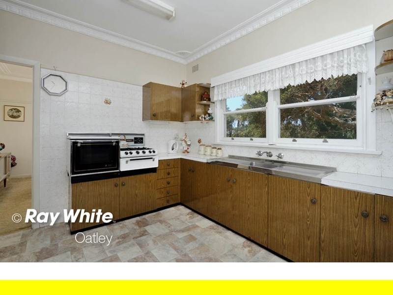 72 Walter Street, Mortdale NSW 2223