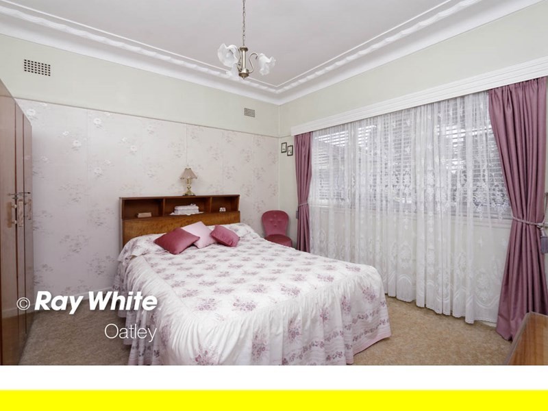 72 Walter Street, Mortdale NSW 2223