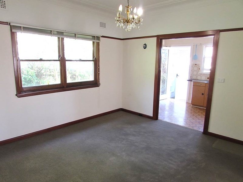 7 Newman Street, Mortdale NSW 2223