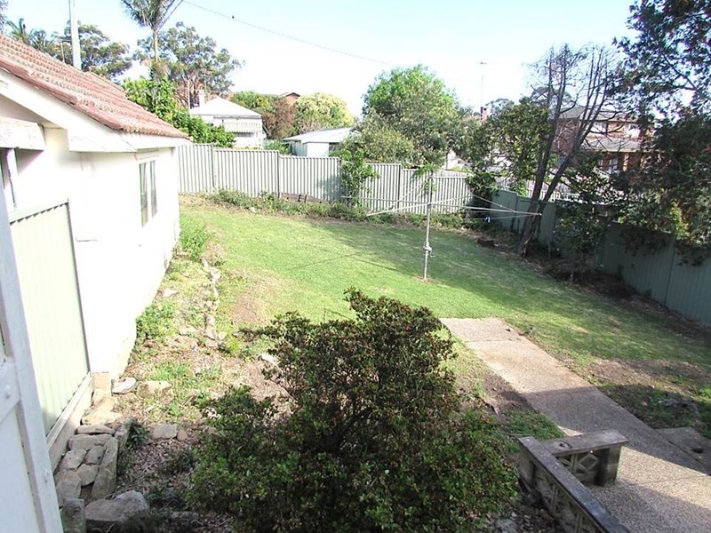 7 Newman Street, Mortdale NSW 2223