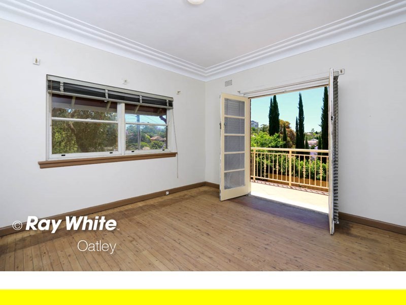 16 Braeside Avenue, Penshurst NSW 2222