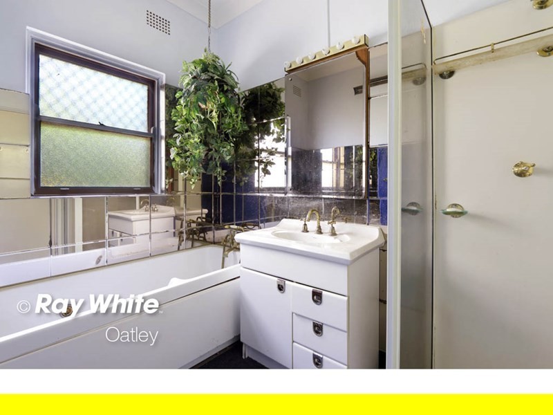 16 Braeside Avenue, Penshurst NSW 2222