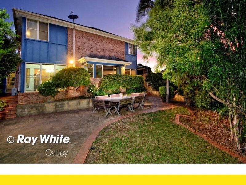 18 Peake Parade, Peakhurst NSW 2210