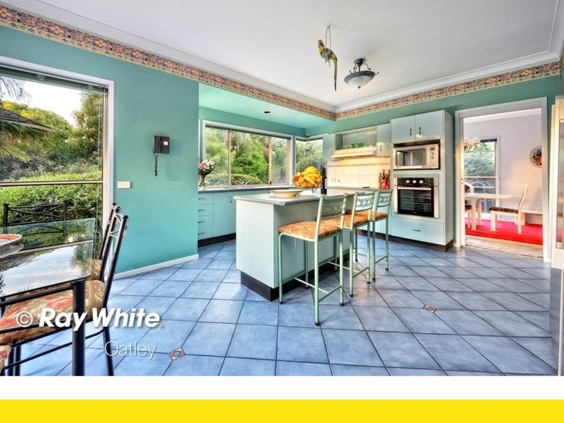 18 Peake Parade, Peakhurst NSW 2210