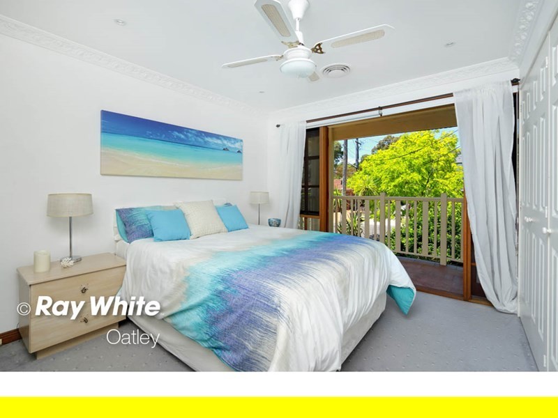 16 Gungah Bay Road, Oatley NSW 2223