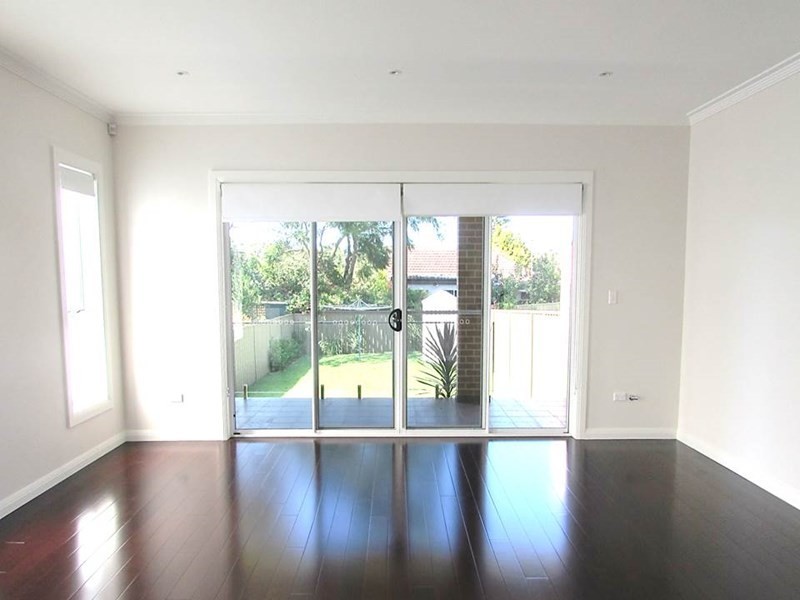 5 Blackshaw Avenue, Mortdale NSW 2223