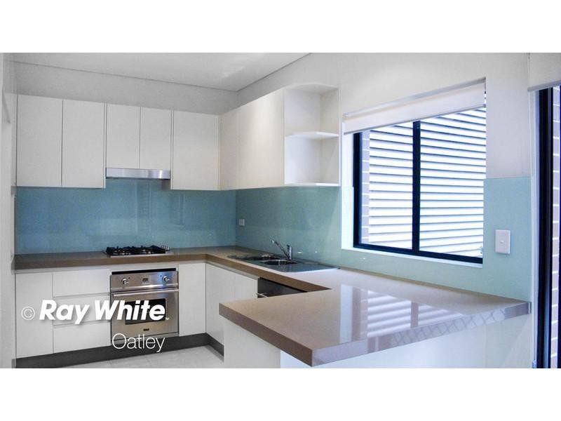 2/14 River Road, Oatley NSW 2223