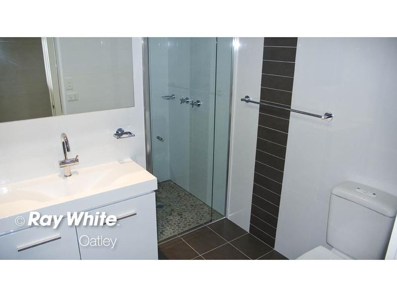 2/14 River Road, Oatley NSW 2223