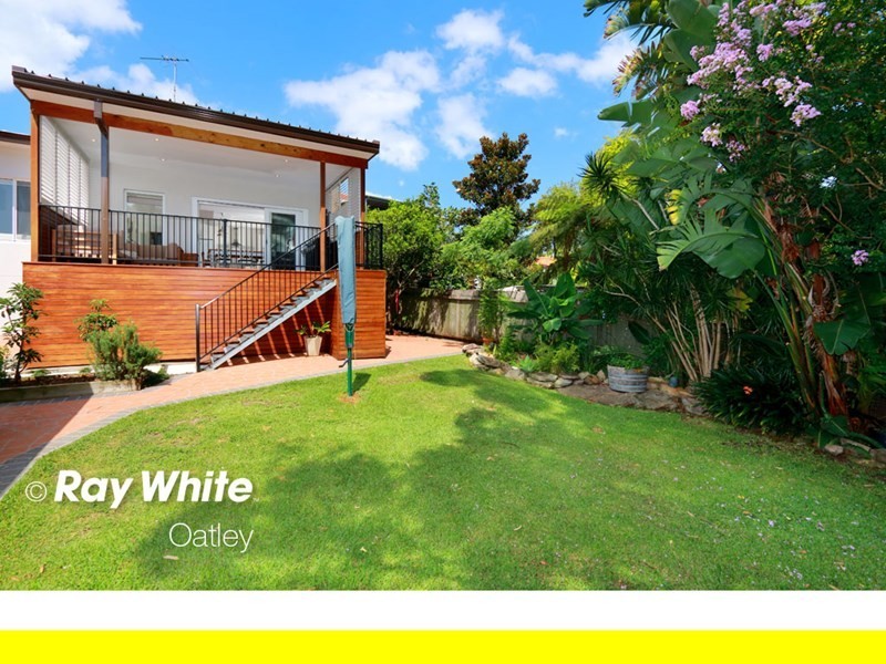 35 Beaumaris Crescent, Mortdale NSW 2223