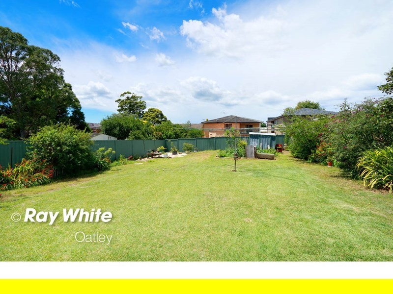 40 Carrington Avenue, Mortdale NSW 2223