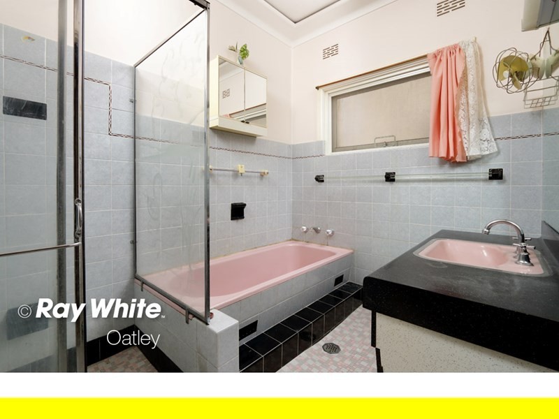 22 Koorabel Street, Lugarno NSW 2210