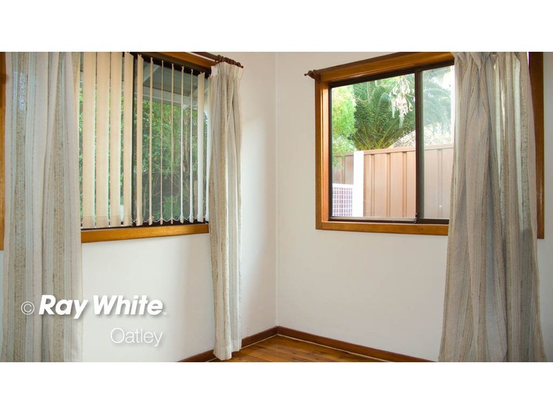 9 Barwon Road, Mortdale NSW 2223