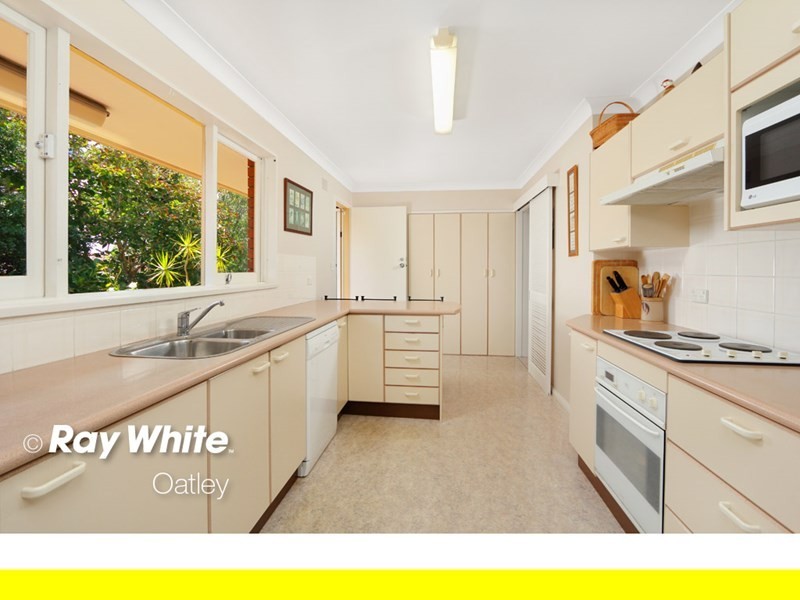 34 Koorabel Street, Lugarno NSW 2210