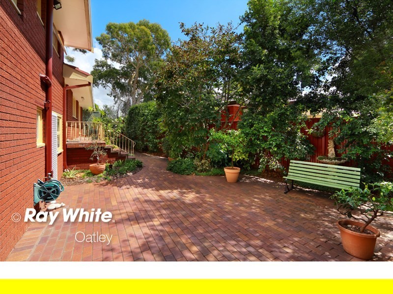 34 Koorabel Street, Lugarno NSW 2210