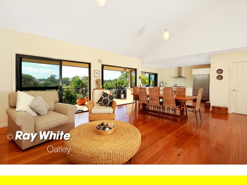 12 Blanche Street, Oatley NSW 2223