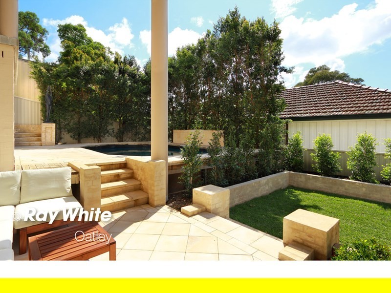 12 Blanche Street, Oatley NSW 2223