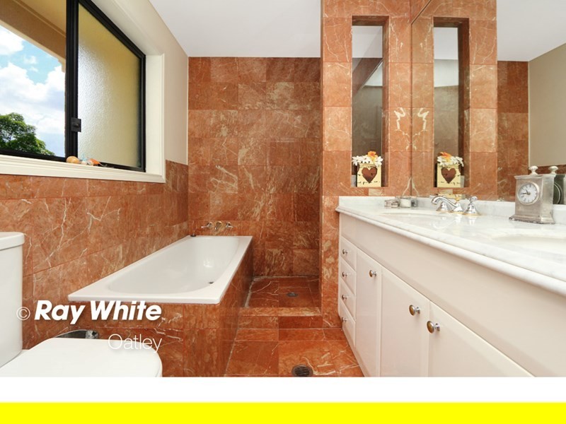 12 Blanche Street, Oatley NSW 2223