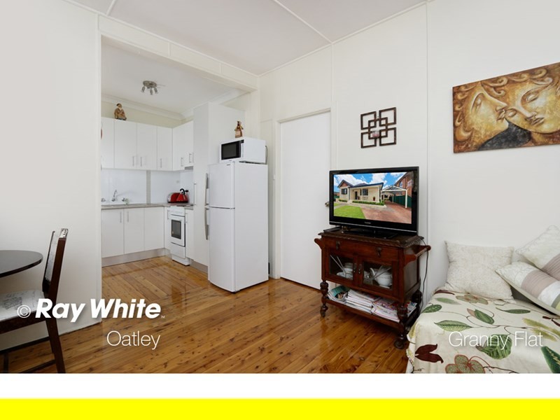 81 Cambridge Street, Penshurst NSW 2222