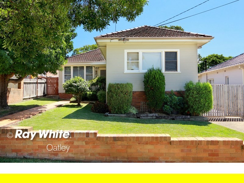 39 Carrington Avenue, Mortdale NSW 2223