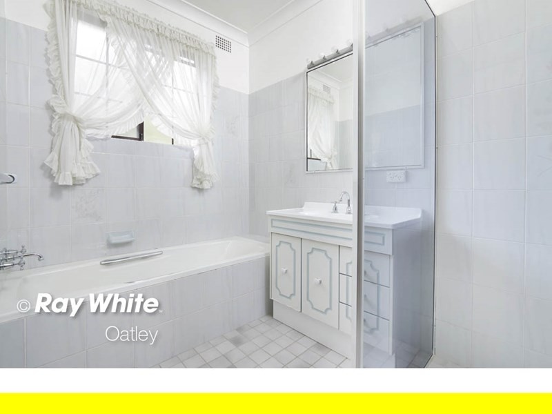 5 Langshaw Place, Connells Point NSW 2221