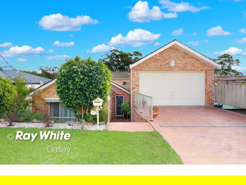 32 Ballantyne Road, Mortdale NSW 2223