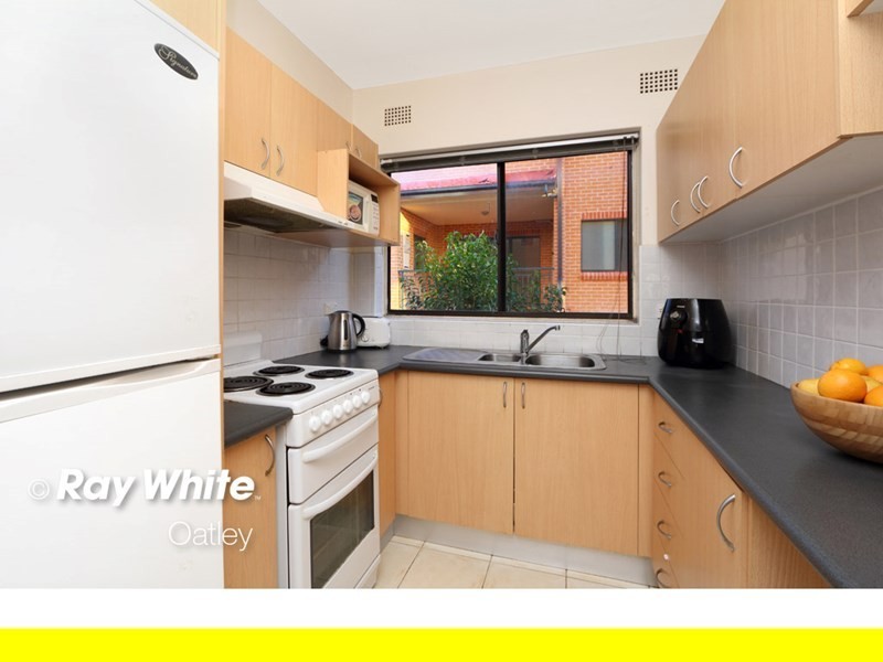 2/39 Austral Street, Penshurst NSW 2222