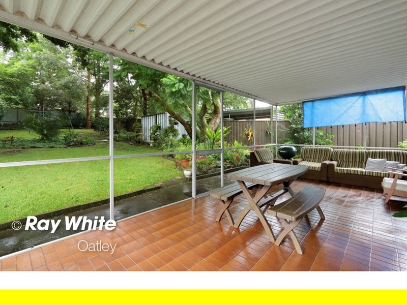 33 Gungah Bay Road, Oatley NSW 2223