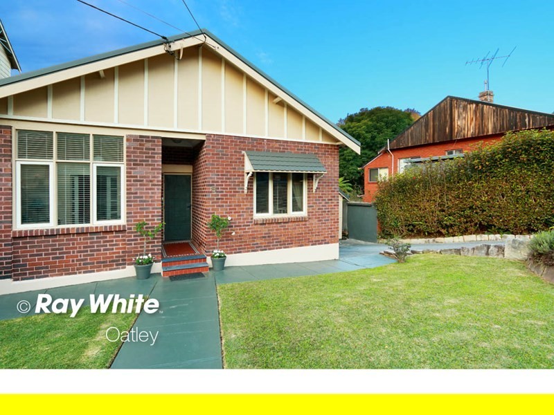 8 Daisy Avenue, Penshurst NSW 2222